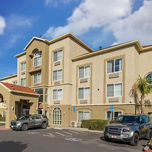 Comfort Stockton Airport Inn
